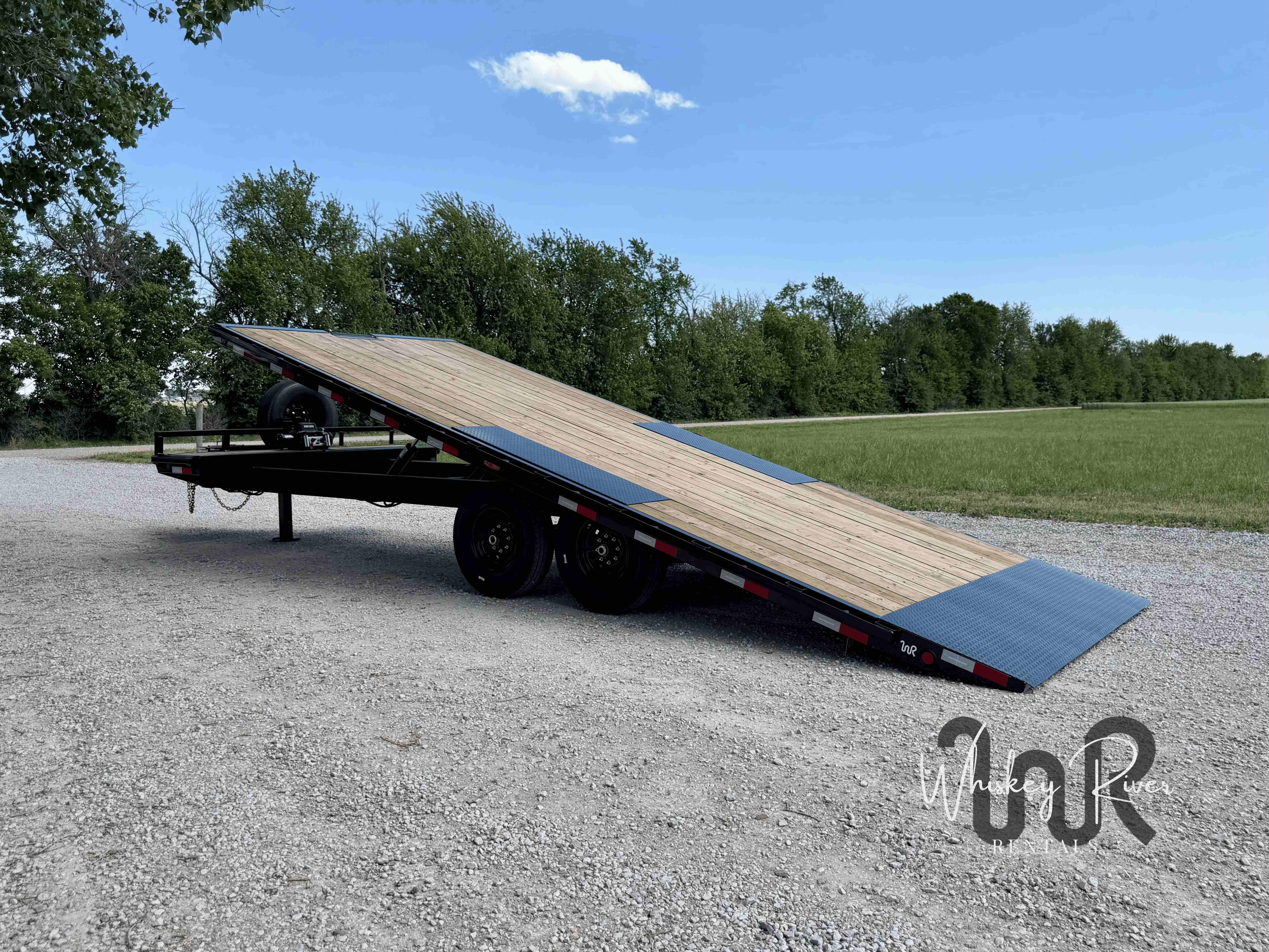 24' Hydraulic Tilt Deckover w/Winch view 4