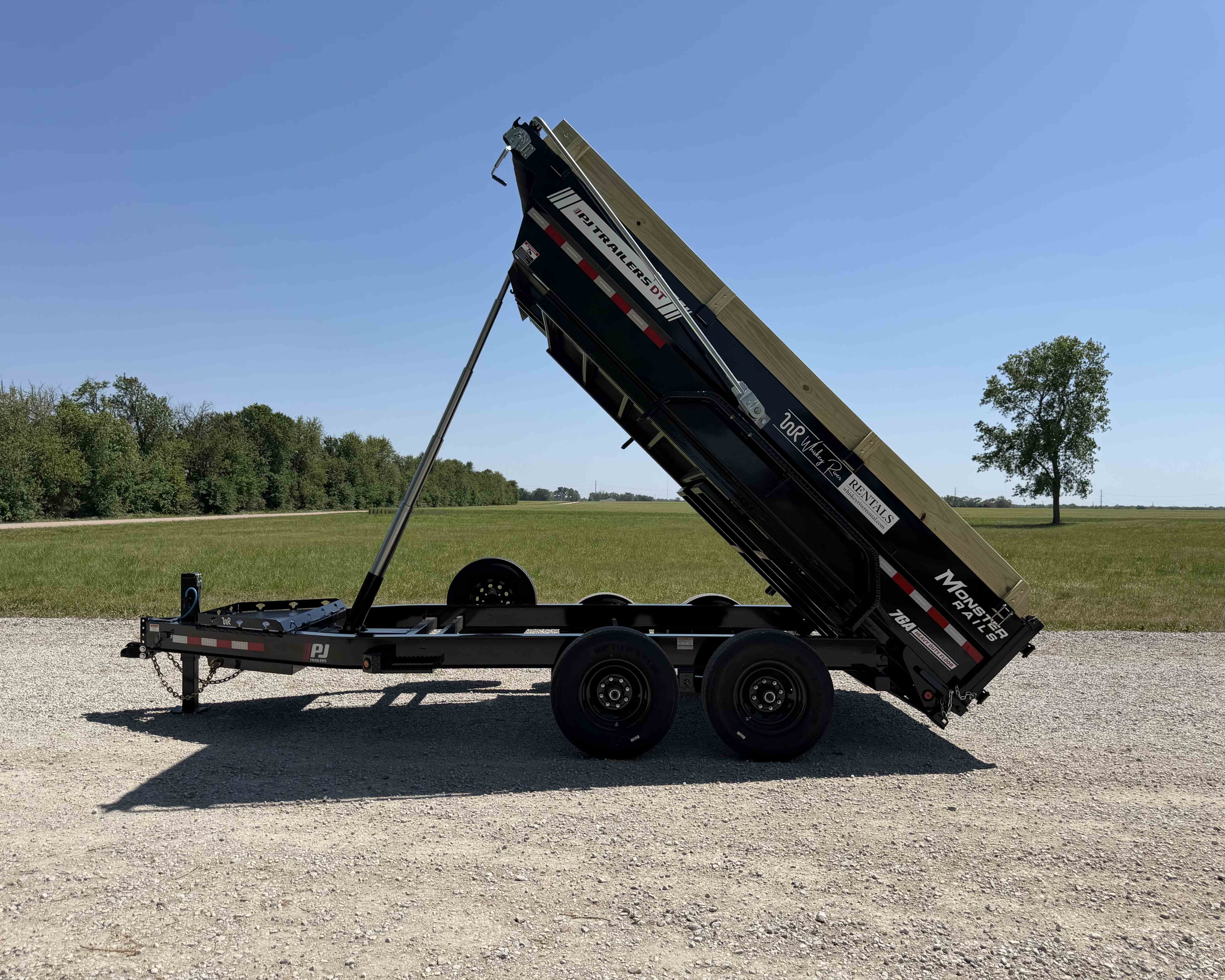 7 x 14 Dump Trailer w/Hydraulic Jack