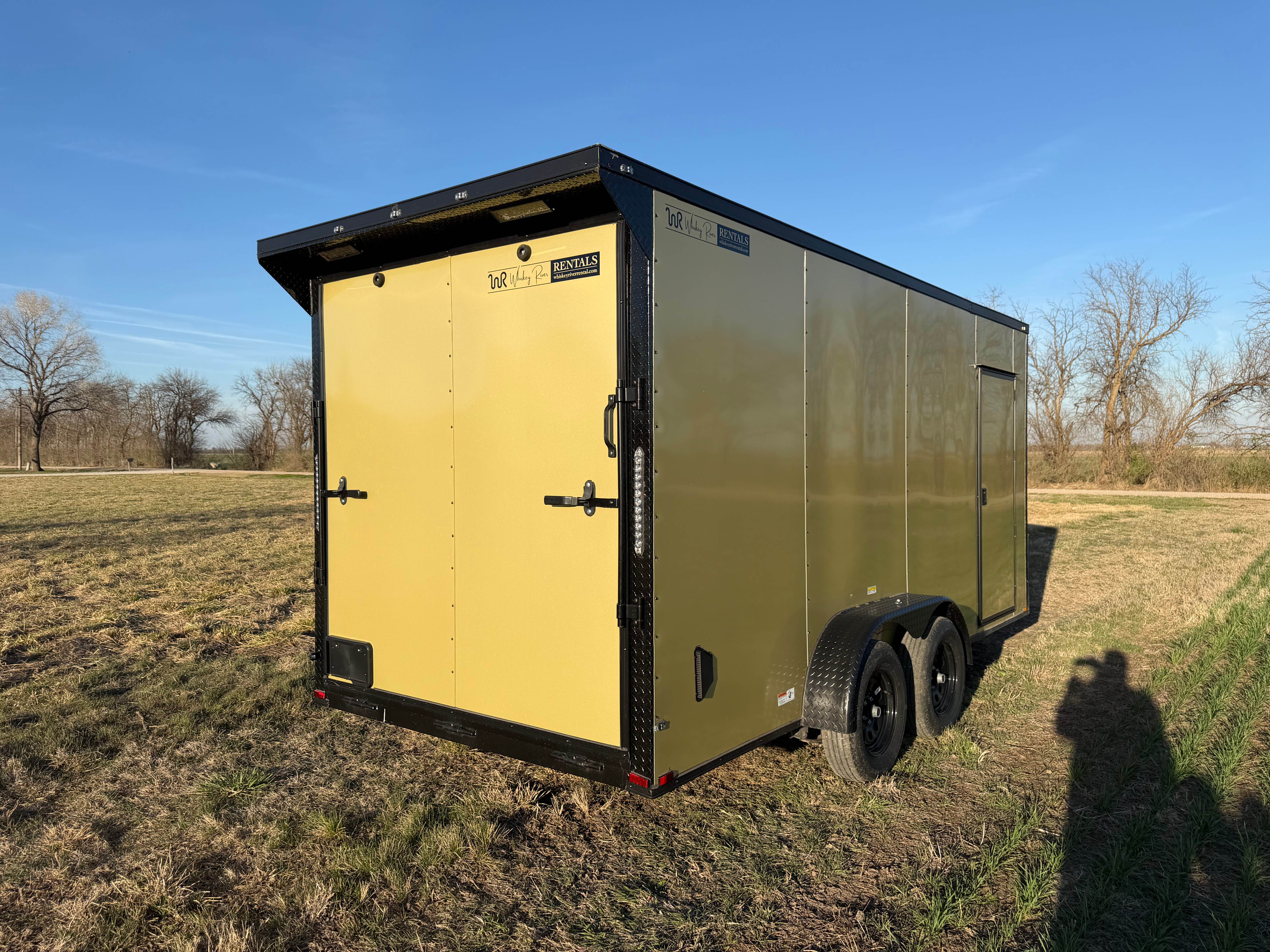 7 x 16 Enclosed Trailer w/Winch view 3