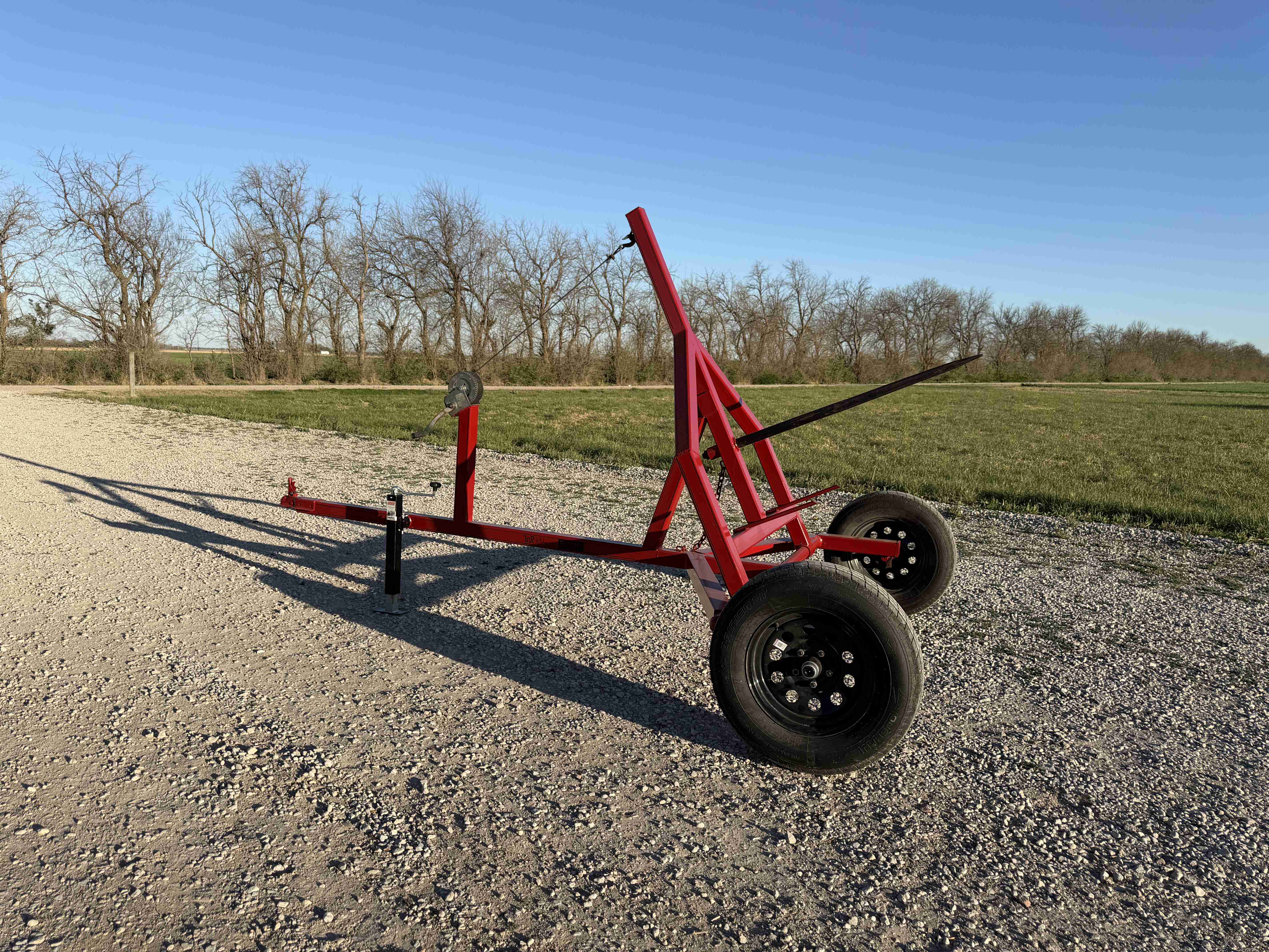 Hay Buggy - Professional trailer rental for model with 3,000 lbs GVWR